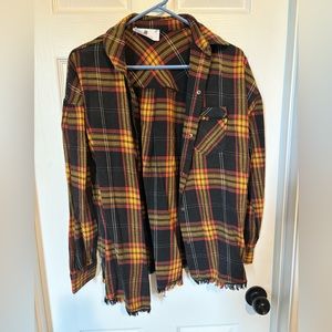 Like new small flannel top with some distressing